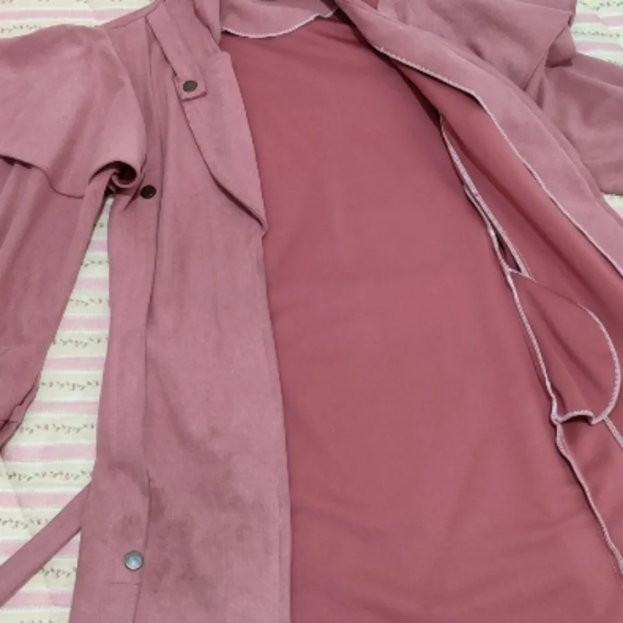 مانتو کلاه دار گلبهی