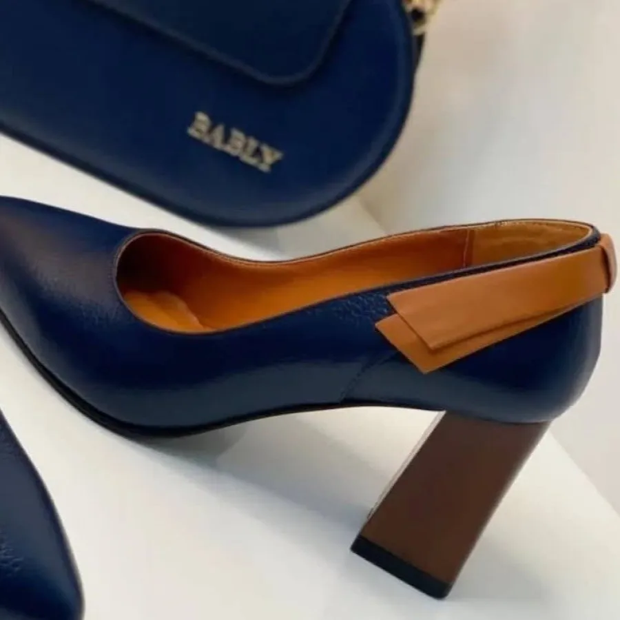 کفش پاشنه دار بارانا