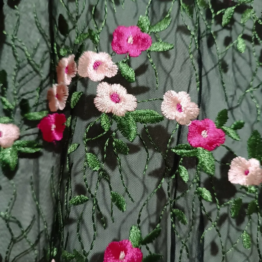 شومیز گلدوزی