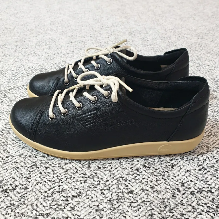 کفش زنانه اکو eccoدانمارک