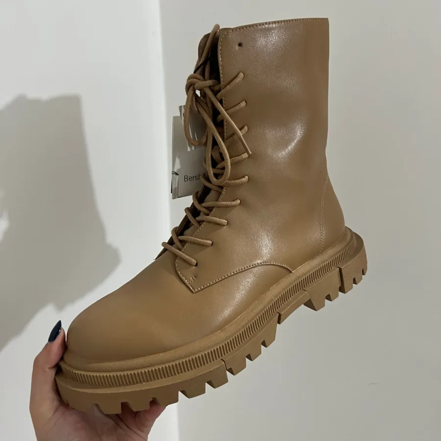 بوت برند برشکا