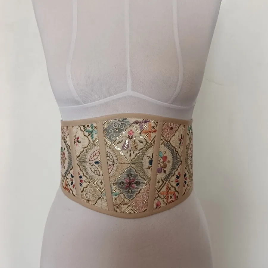 کمربند نیو بوهمین