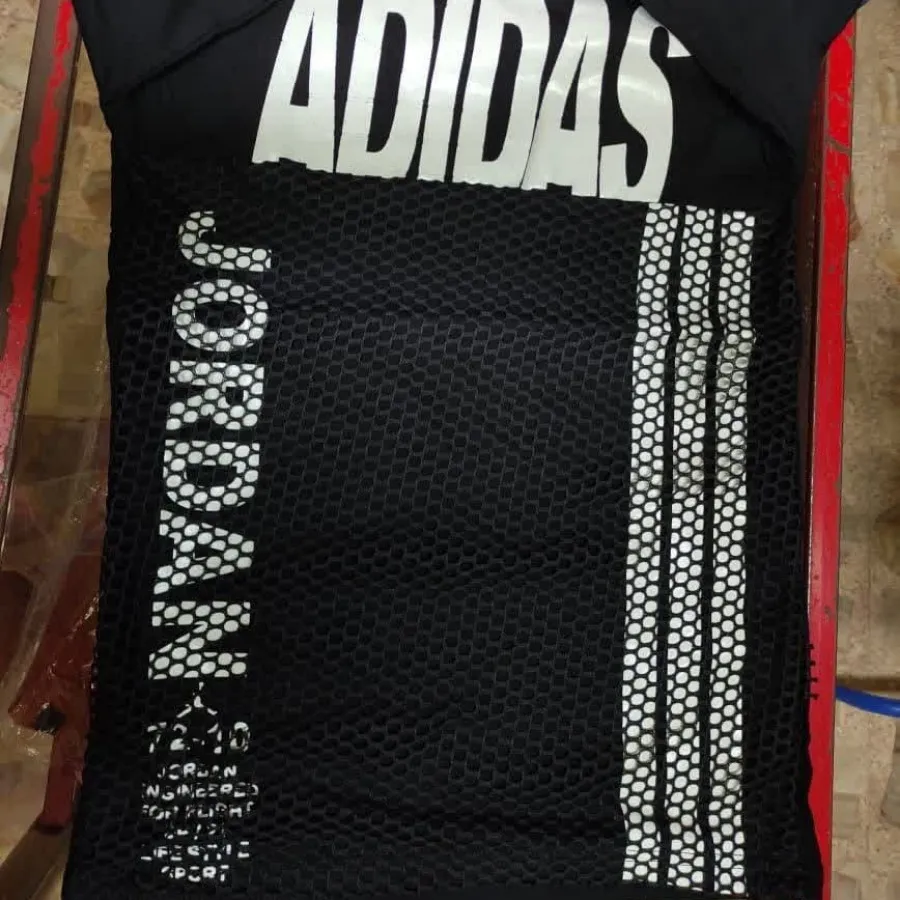 بلوز تک آدیداس