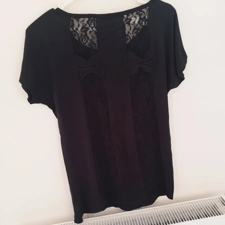 تیشرت زنانه