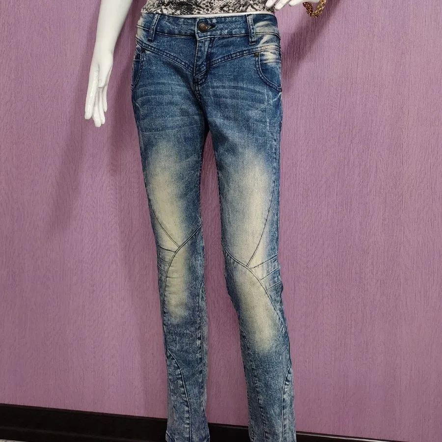 شلوار جین منگو