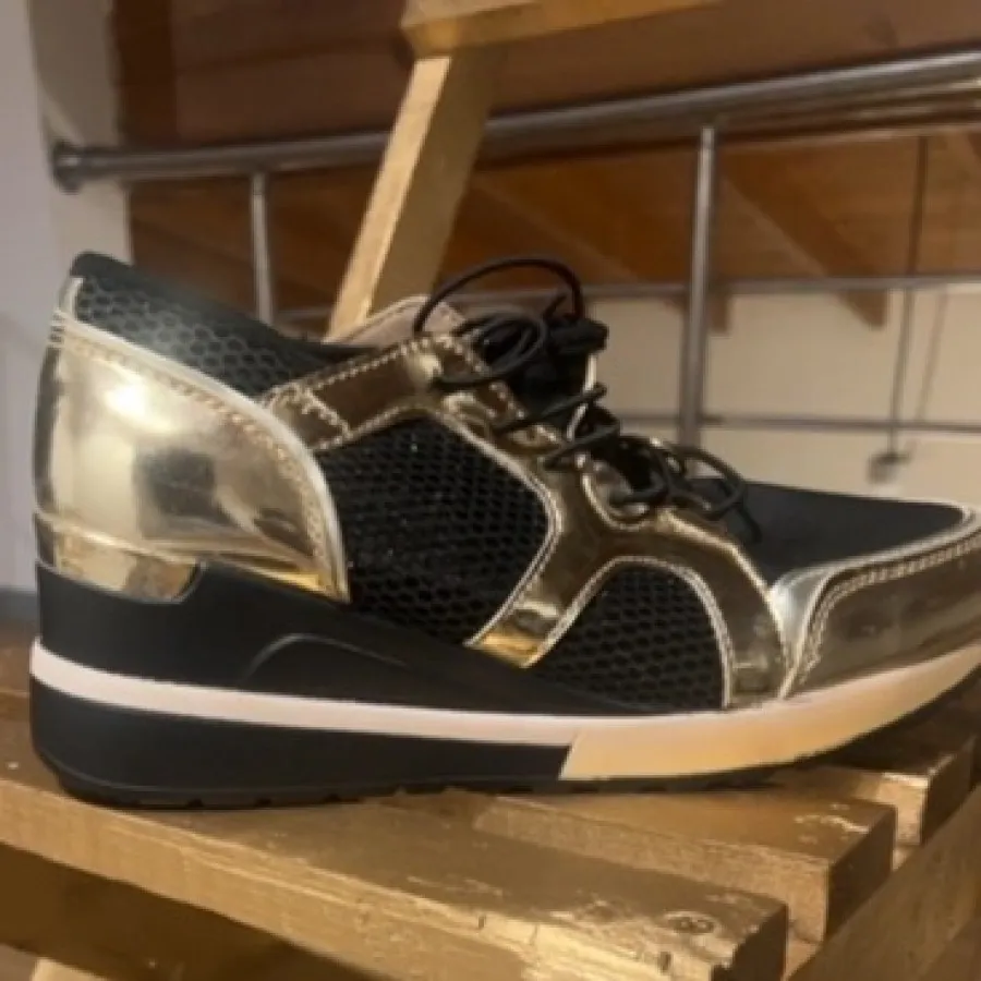 کفش های کپی مایکل کورس