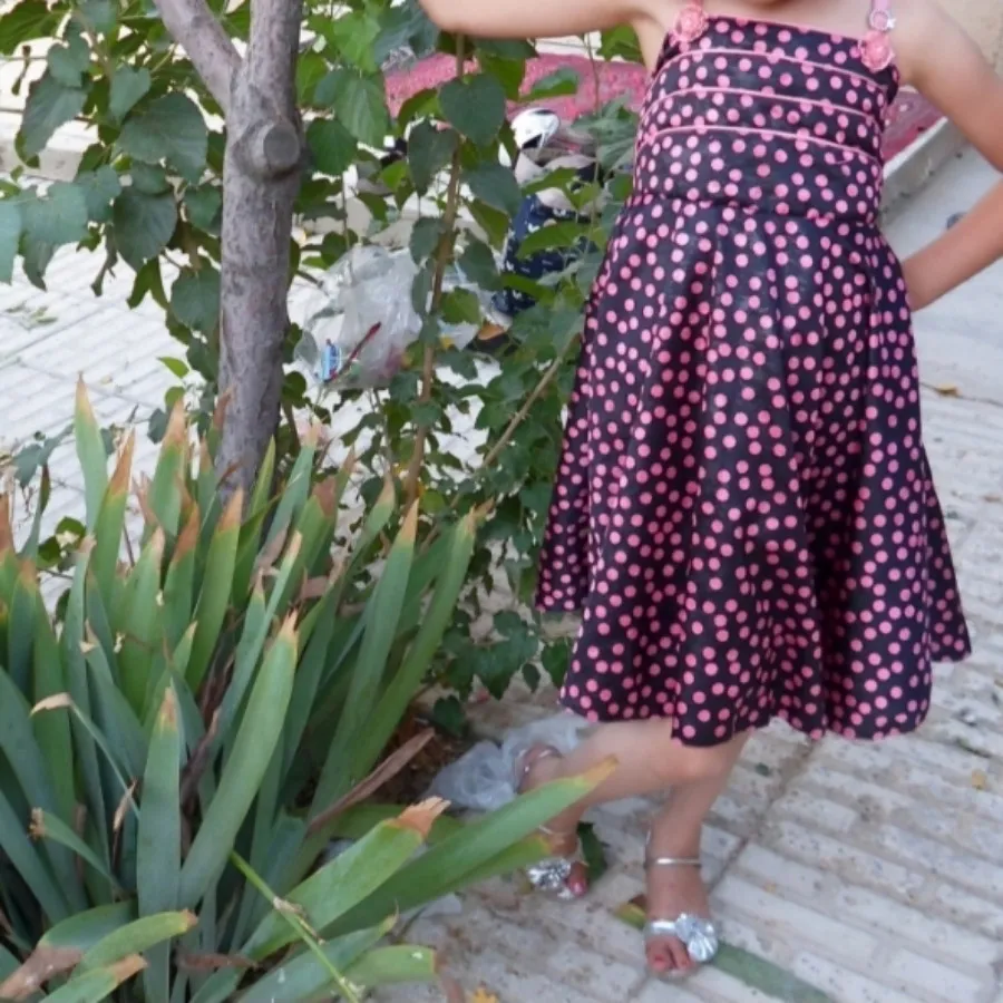 پیراهن دخترانه