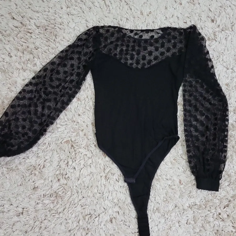 بادی آستین پفی