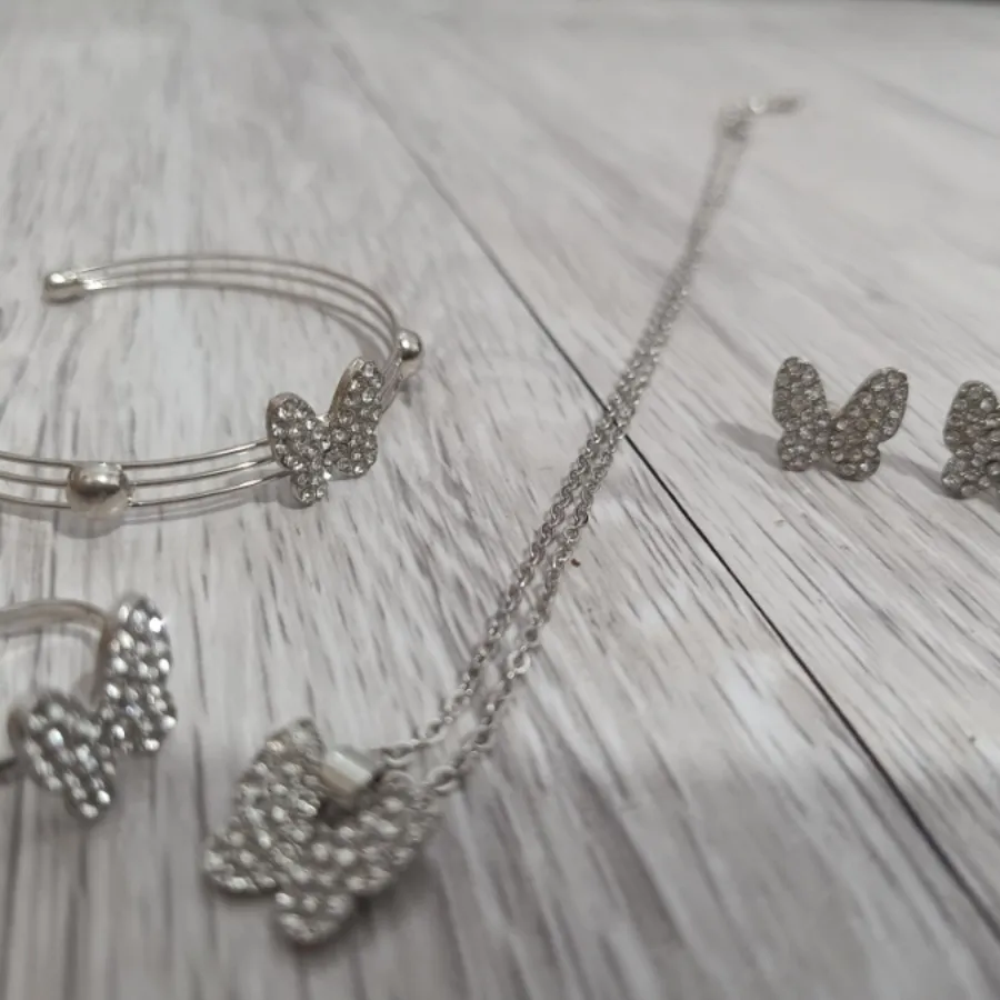 ست پروانه خوشکل