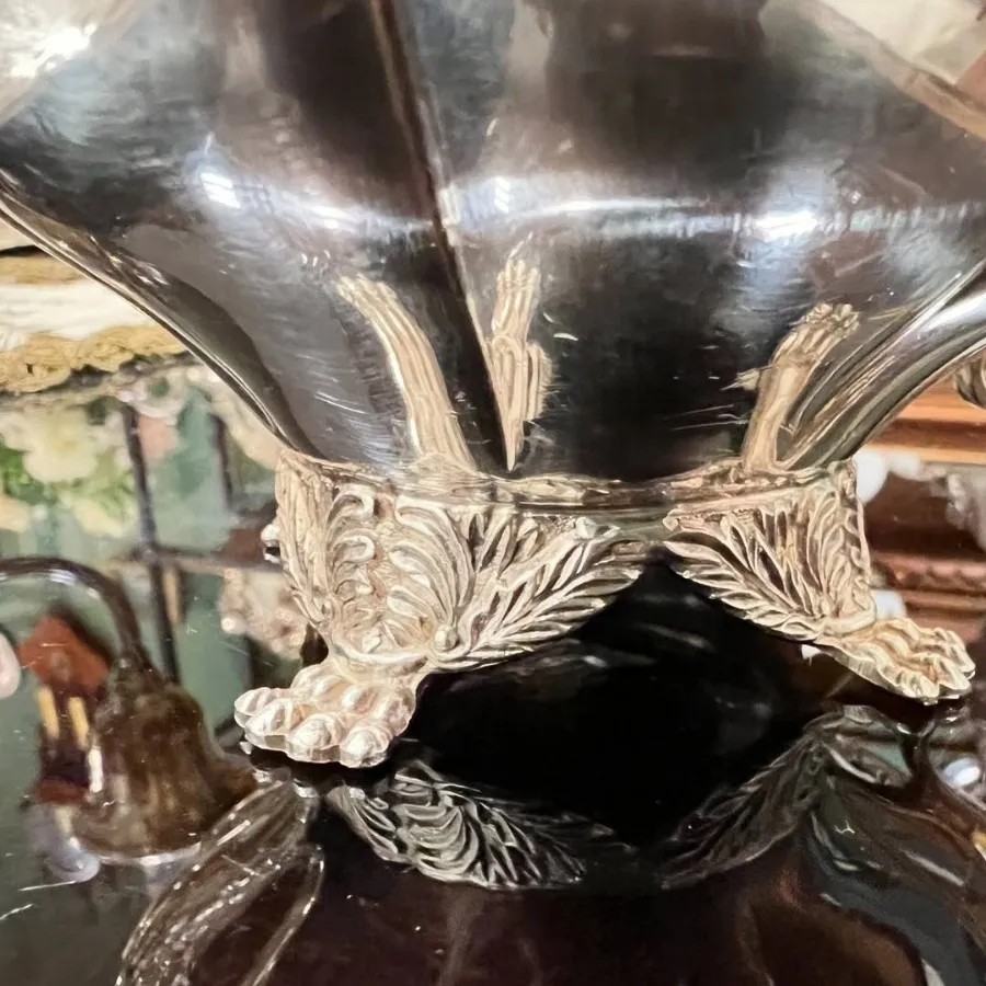 قوری آنتیک مارکدار