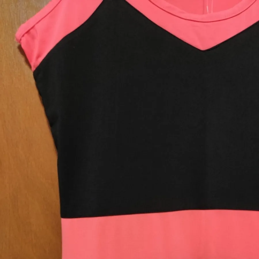 پیراهن ورزشی