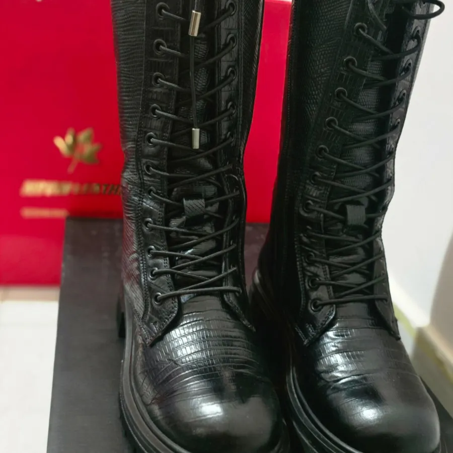 بوت بلند مشکی نوین چرم