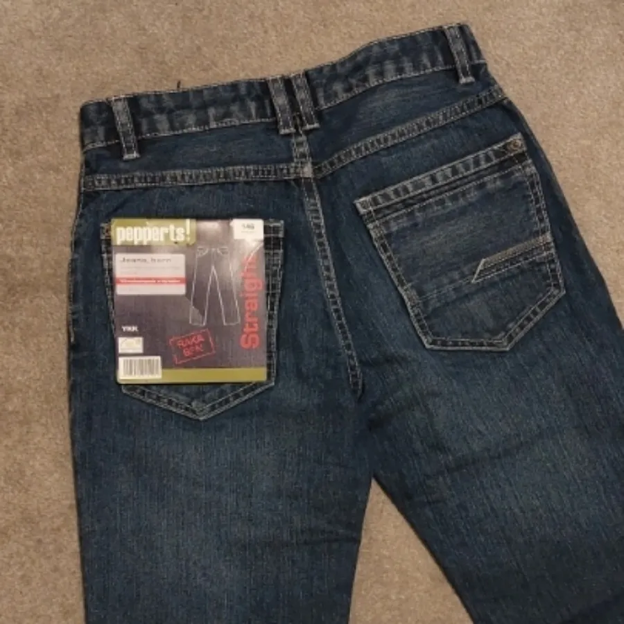 شلوار جین نو