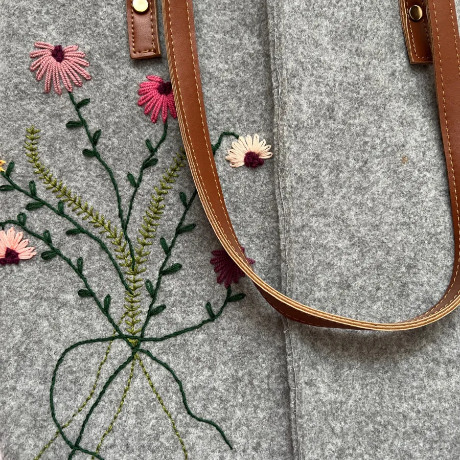 کیف دست دوز