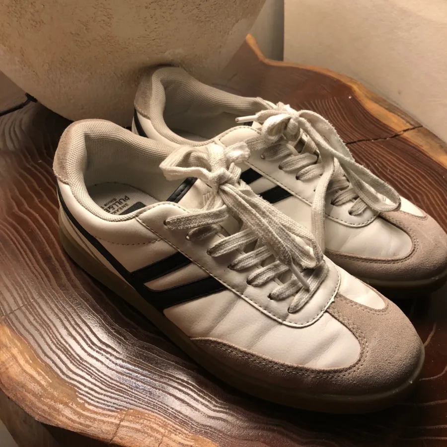 کتونی پول اند بیر