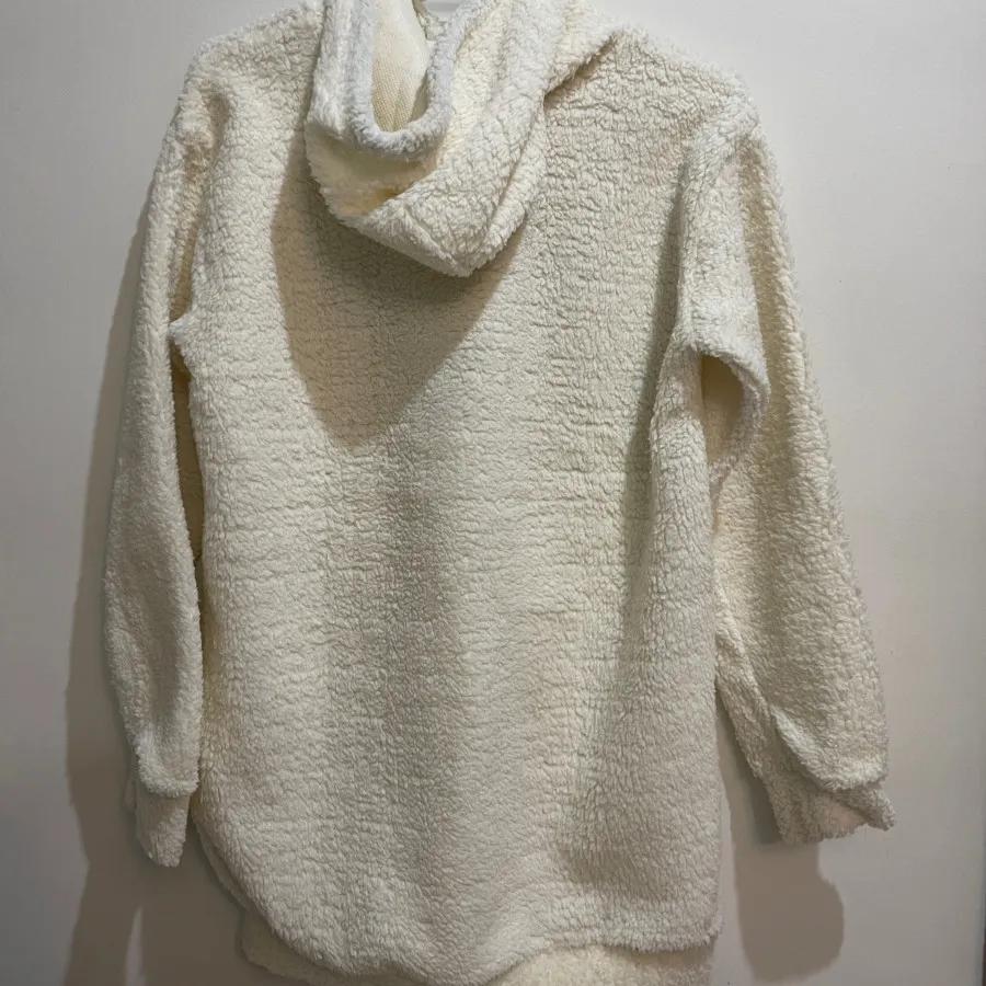 هودی سفید بلند