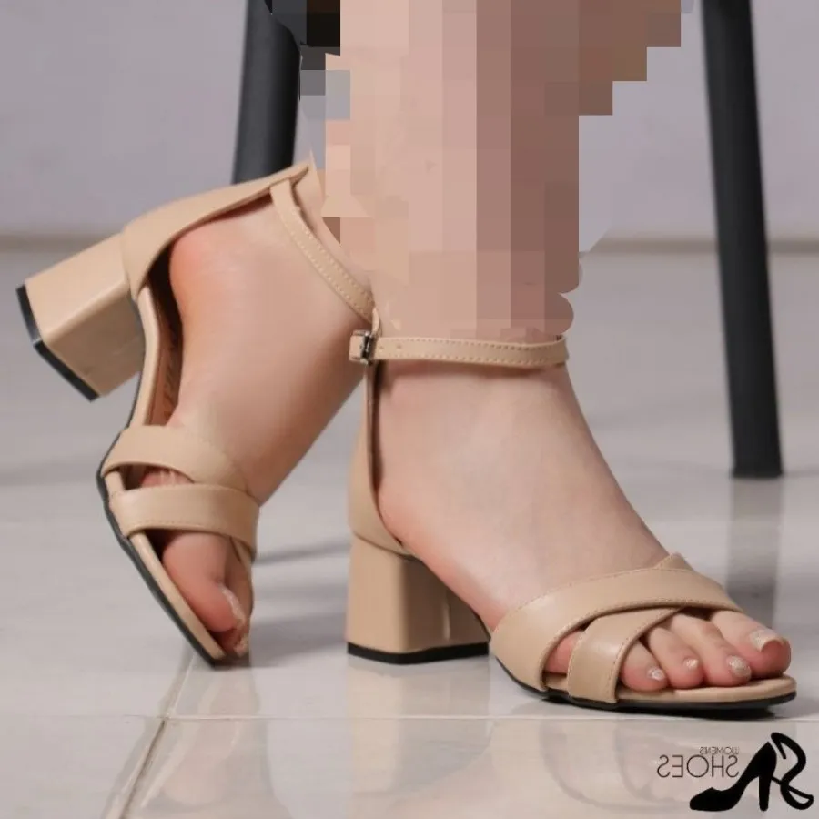 صندل پاشنه دار