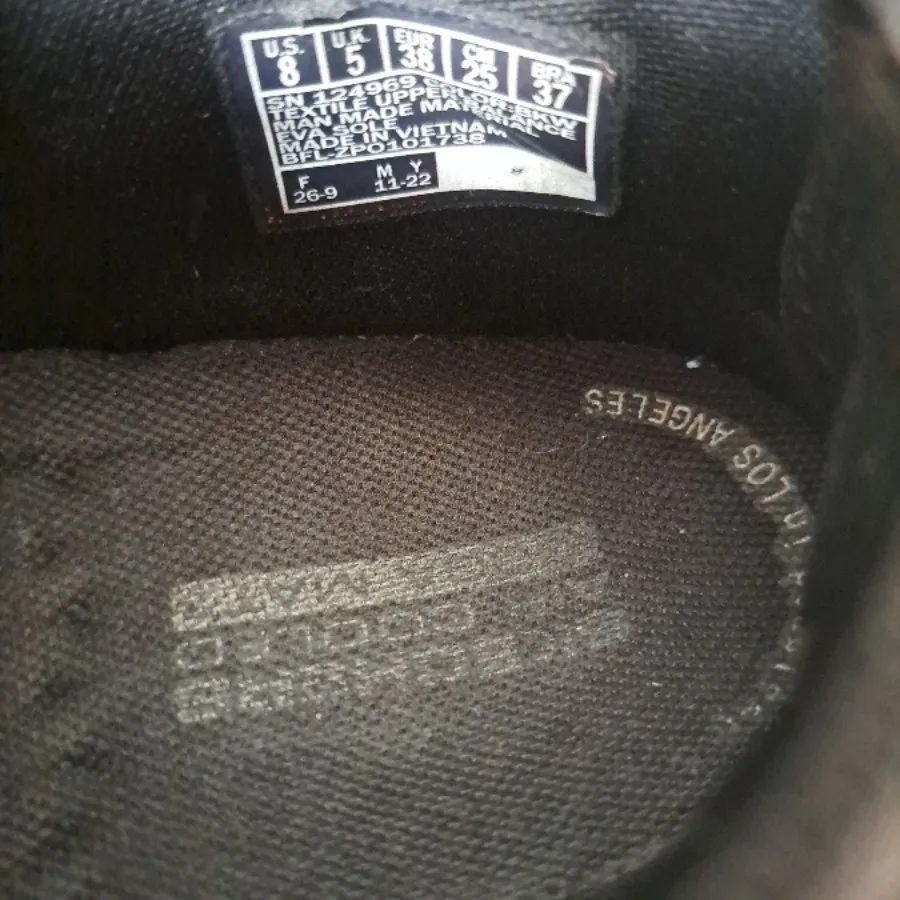 کتونی اسکیچرز اورجینال