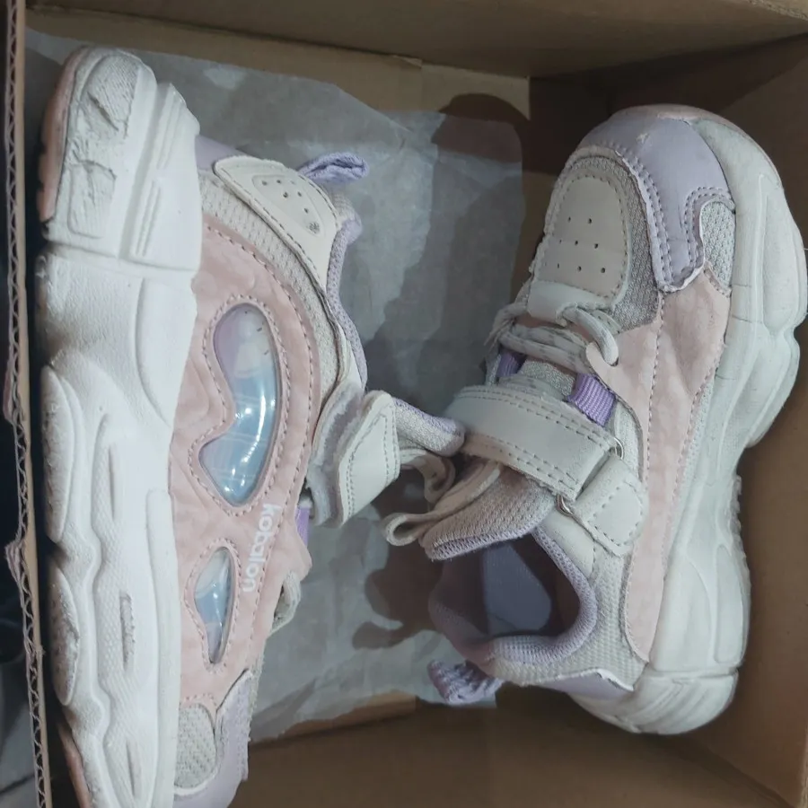 کتونی دخترانه کابالون