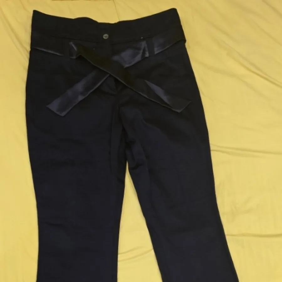 شلوار زنانه