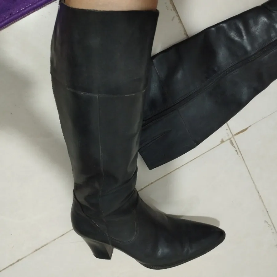 بوت زنانه بلند