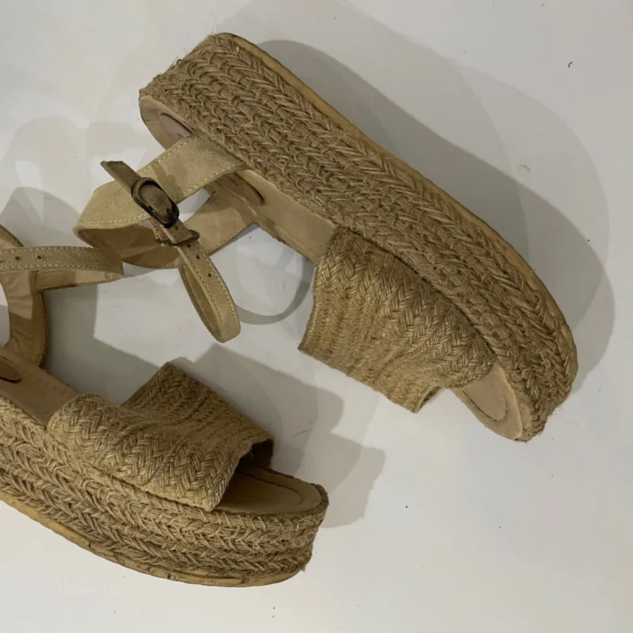 صندل کنفی شیک 40