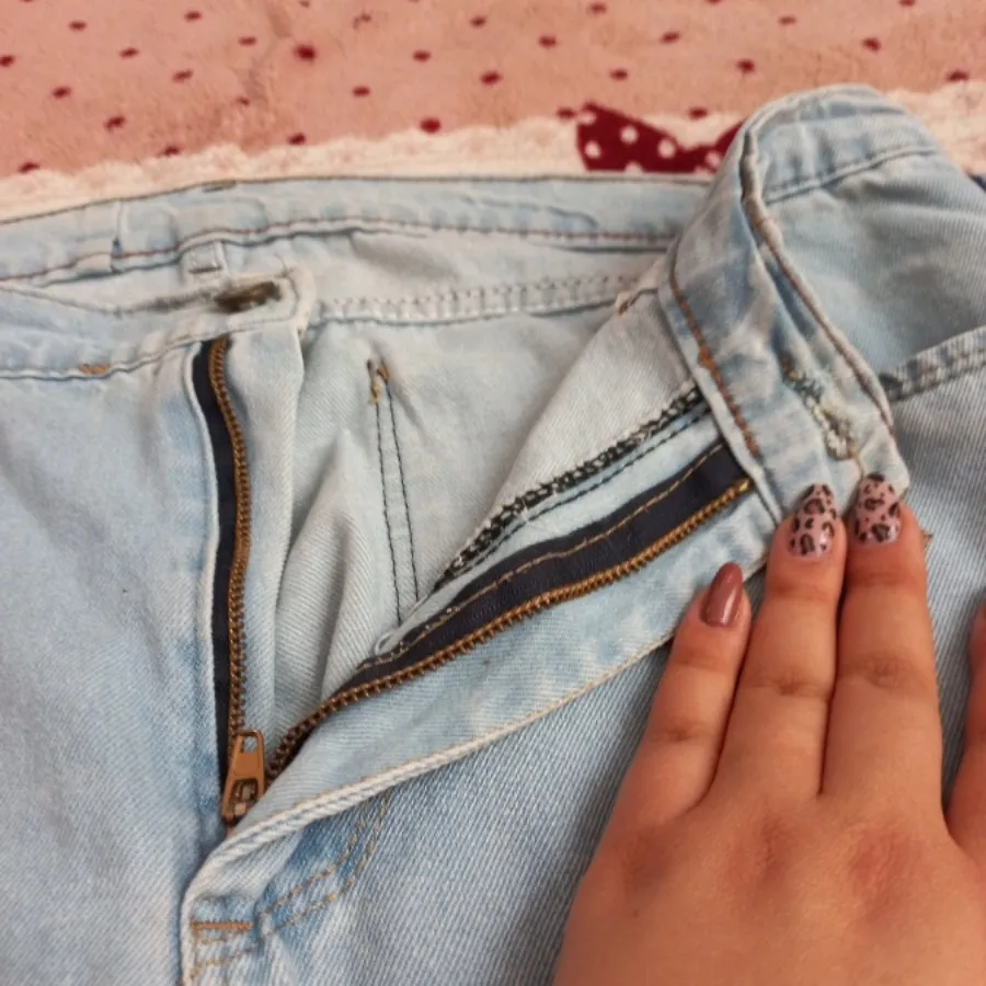 شلوار جین نو