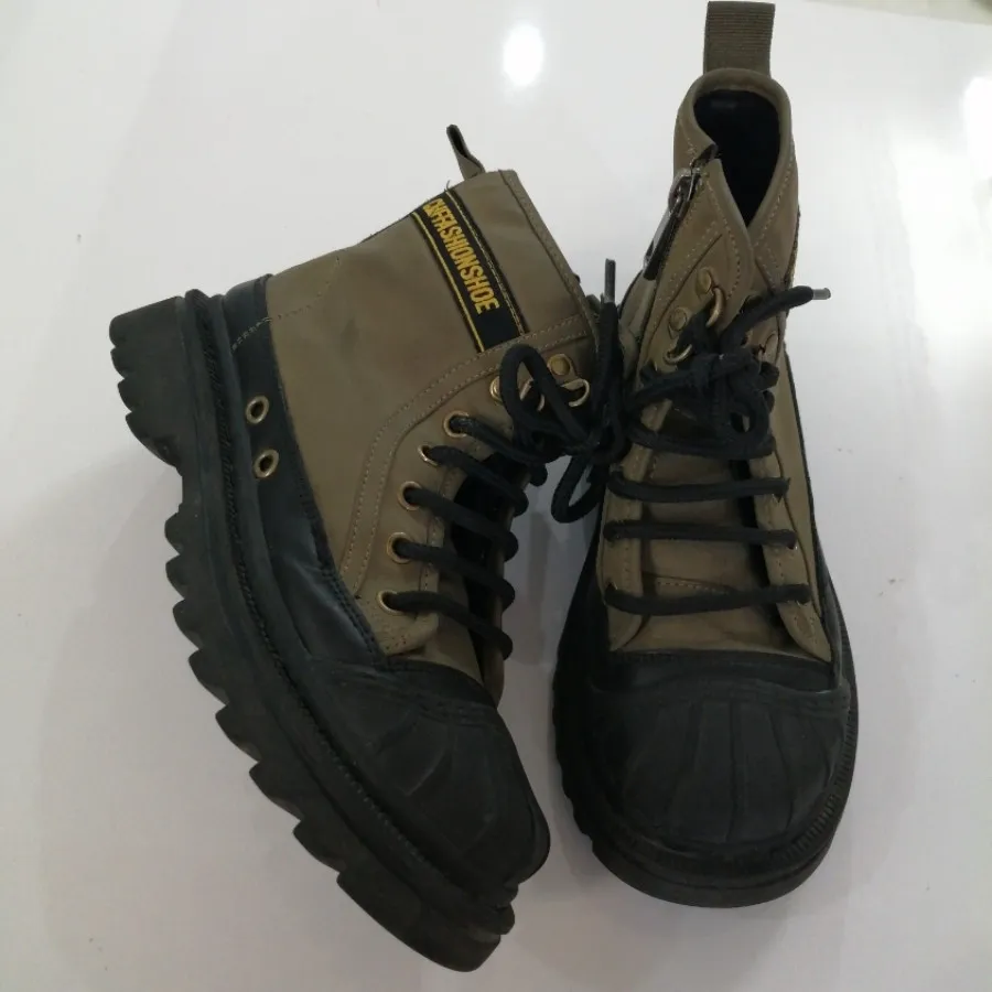 بوت بچه گانه