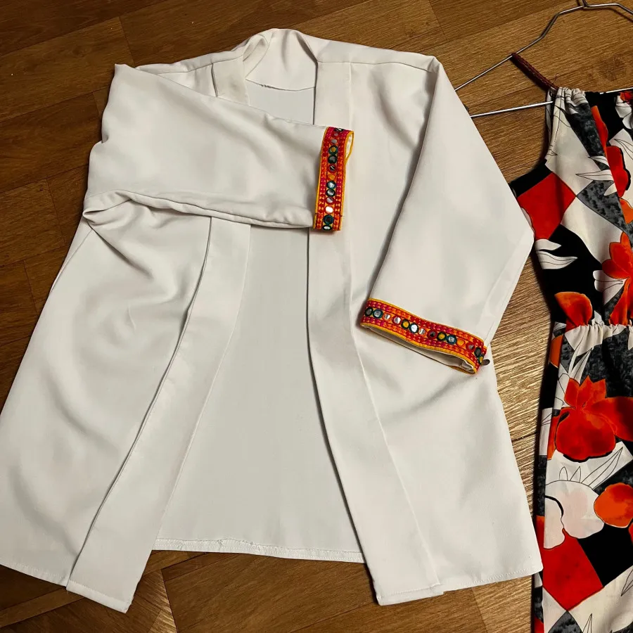 پیراهن ساحلی همراه کت