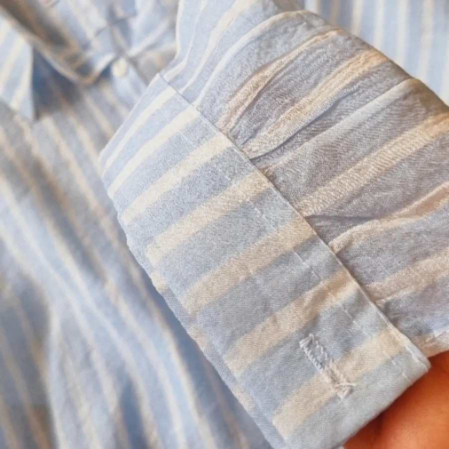 شومیز حریر آبی راه راه