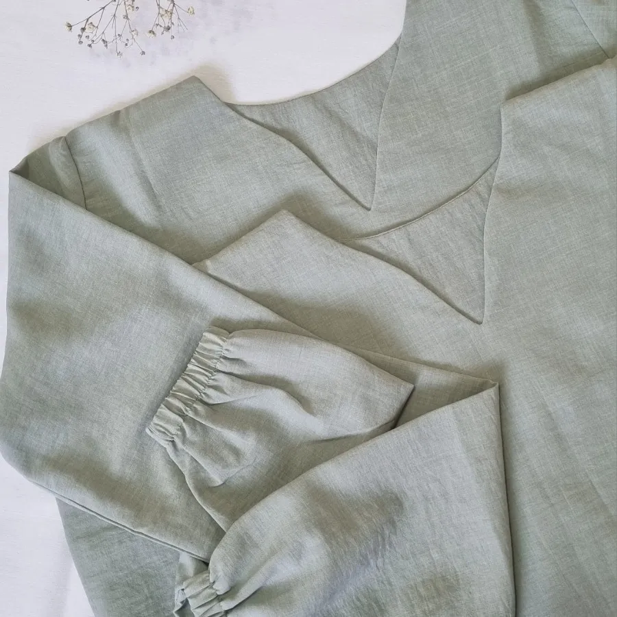 شومیز جلوبسته سبز پاستیلی