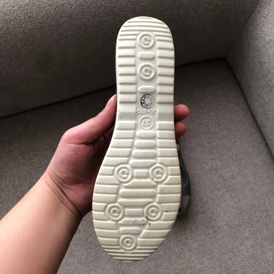 صندل مهمونی