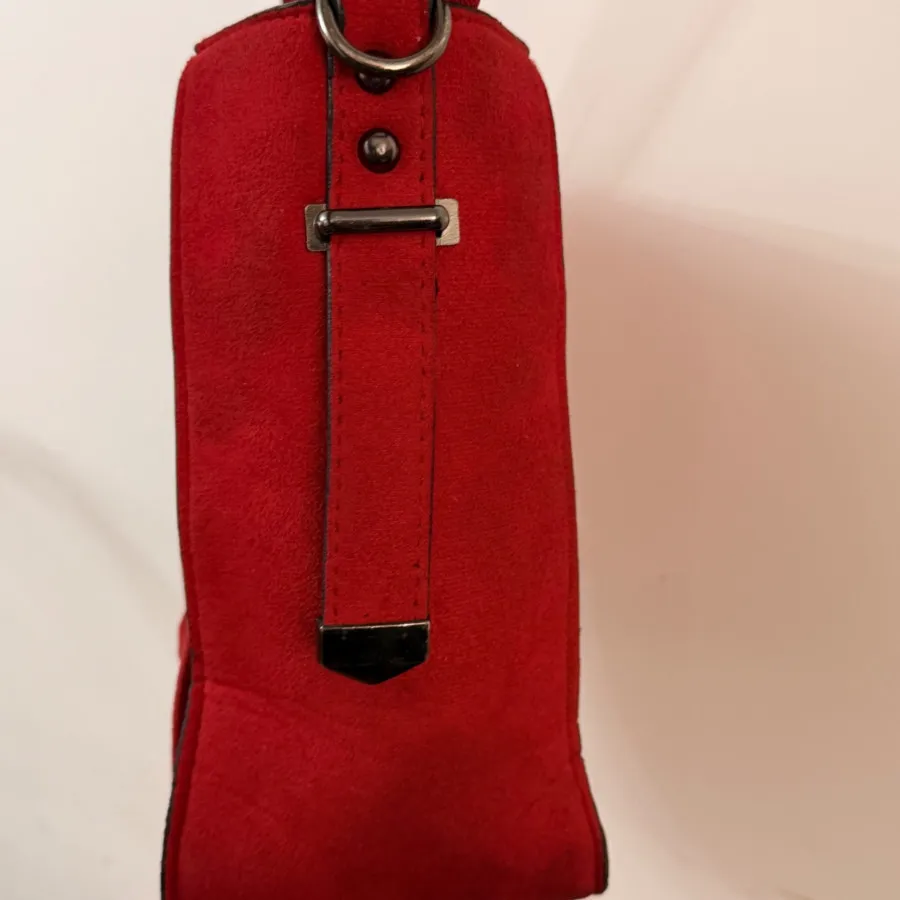 کیف مخمل جیر قرمز