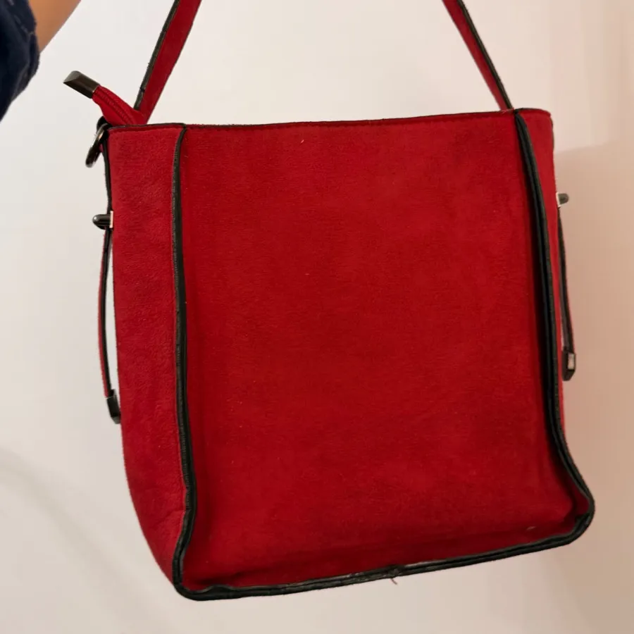 کیف مخمل جیر قرمز