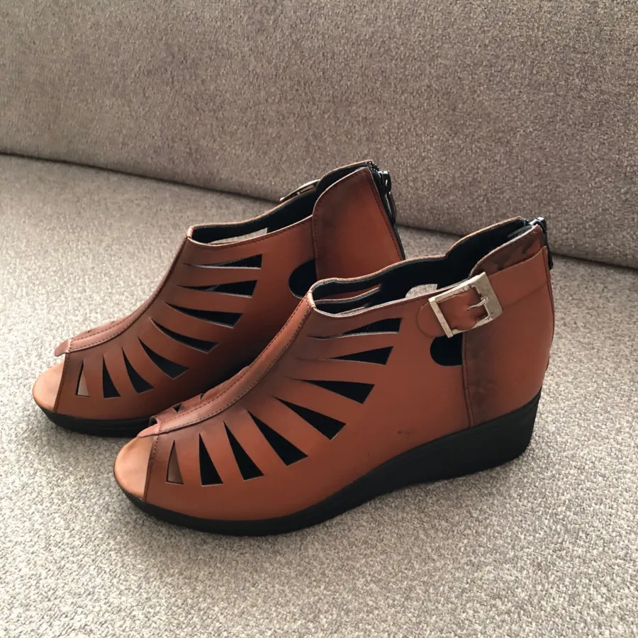 کفش زنانه نوی نو