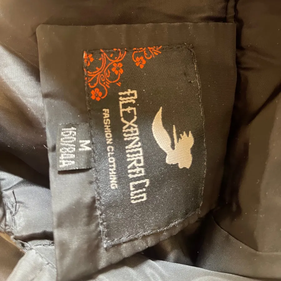 کاپشن برند ترک