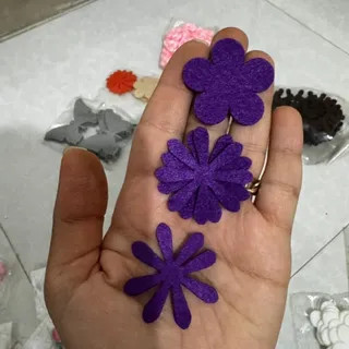 لوازم هنری و گیفتهای نمد