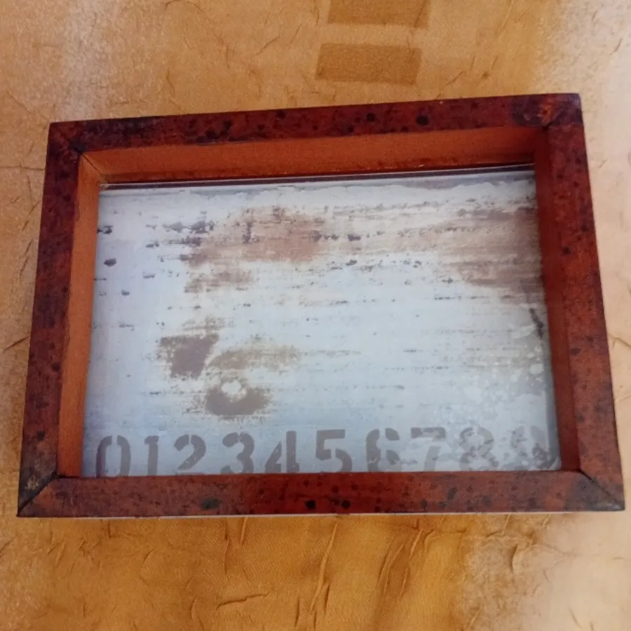 قاب عکس،تمام چوب