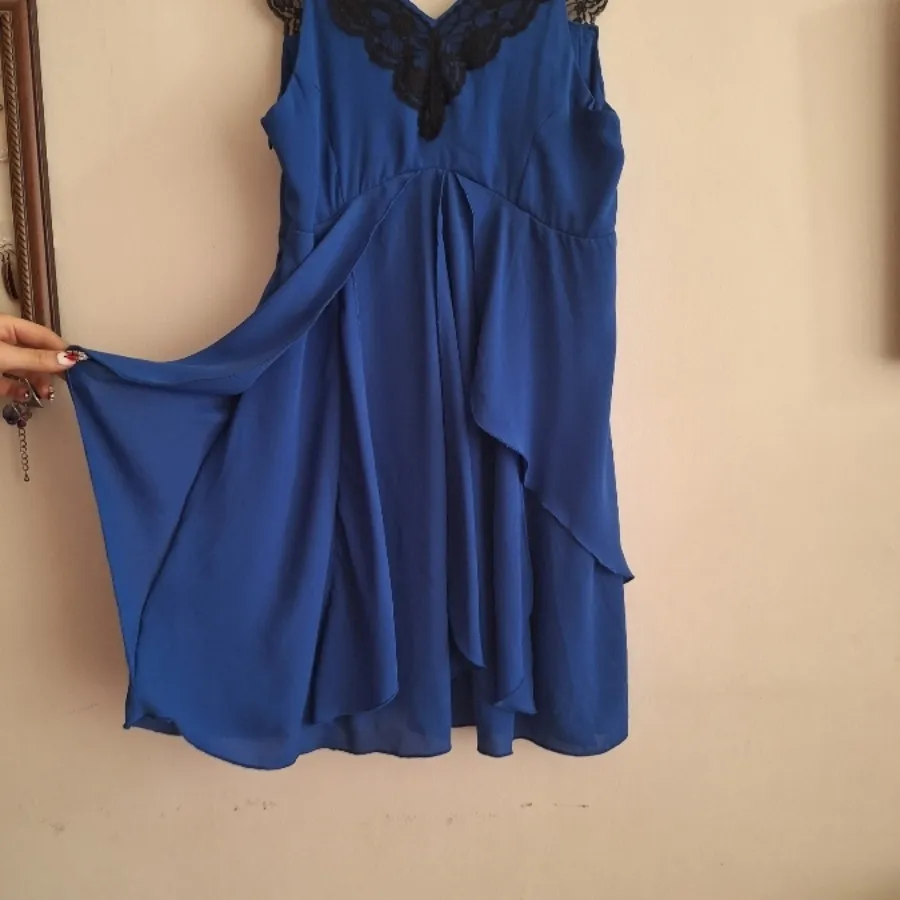 پیراهن کوتاه