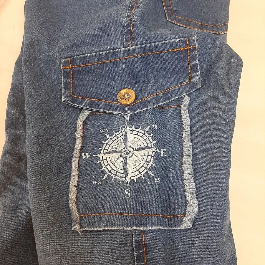 شلوار جین یا لی بچگانه