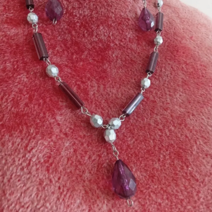 گردنبند  متفاوت و خاص