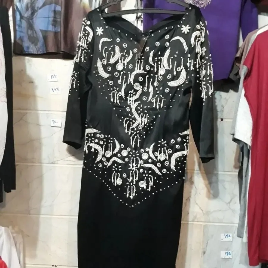 پیراهن مجلسی مروارید دوزی