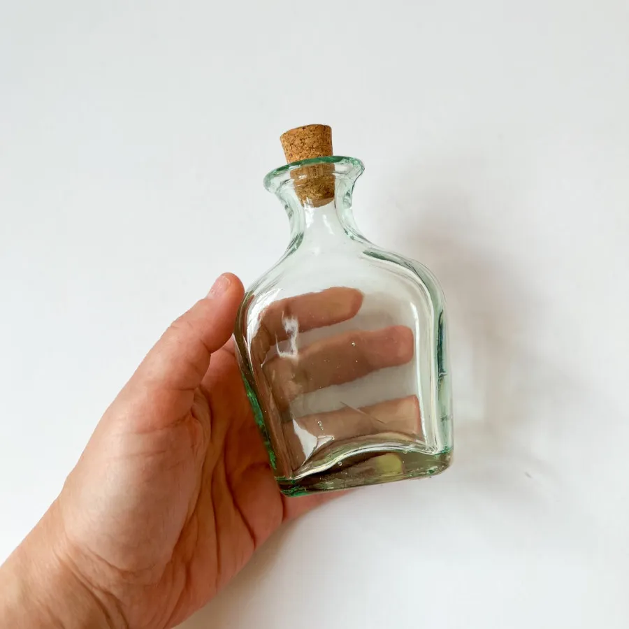 2 عدد بطری وینتیج اروپایی