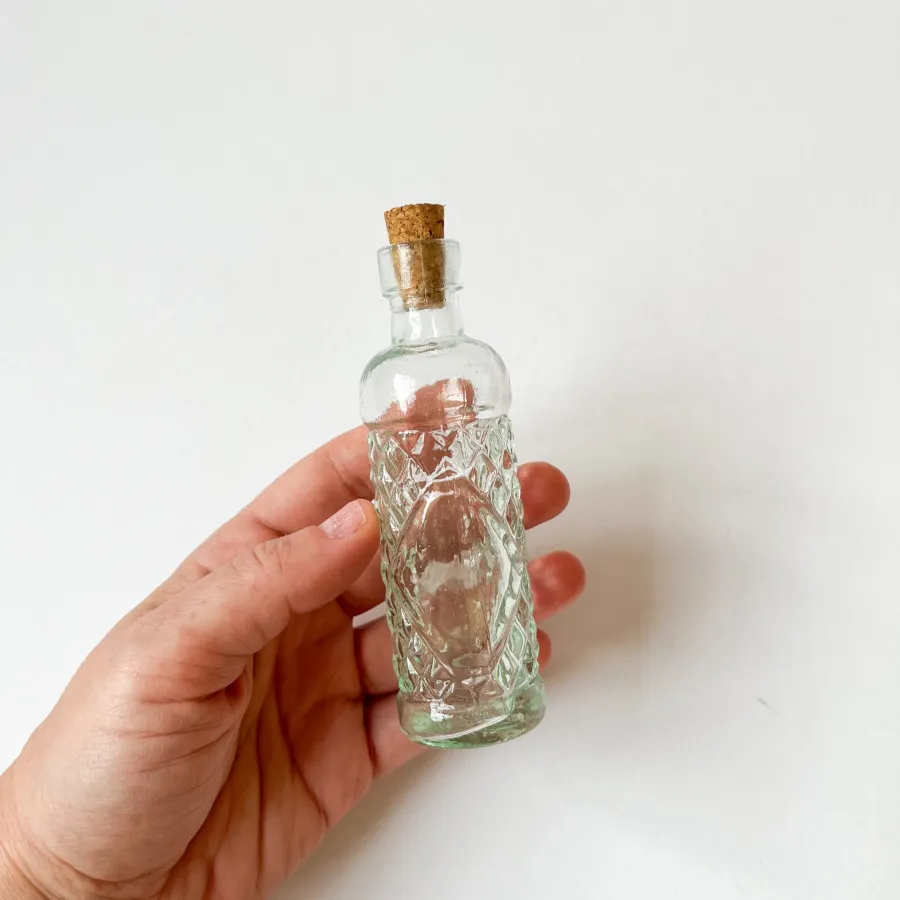 2 عدد بطری وینتیج اروپایی