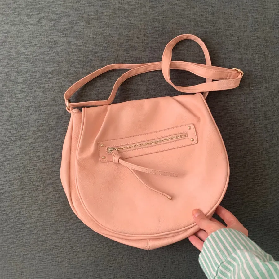 کیف السی وایکیکی