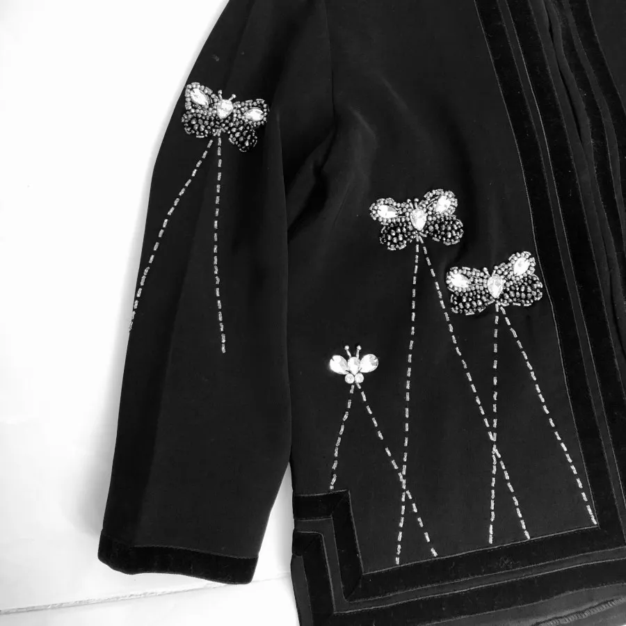 کت جواهردوزی