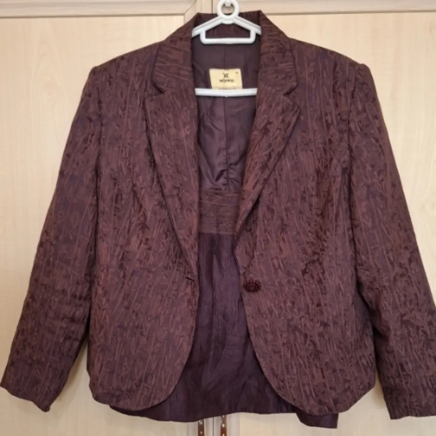 ست کت و دامن و تاپ