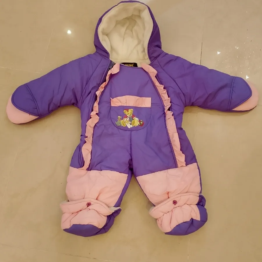 سرهمی داخل خز کلاه دار