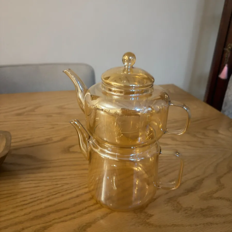 قوری و‌کتری