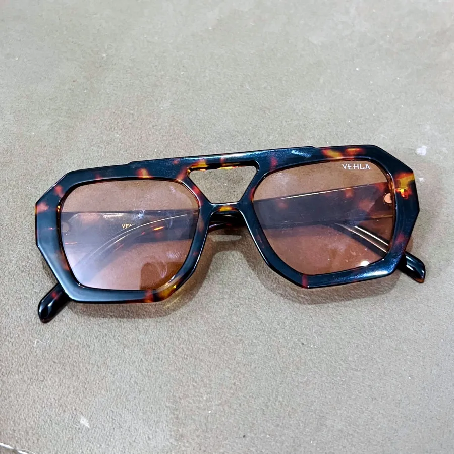 عینک افتابی وهلا